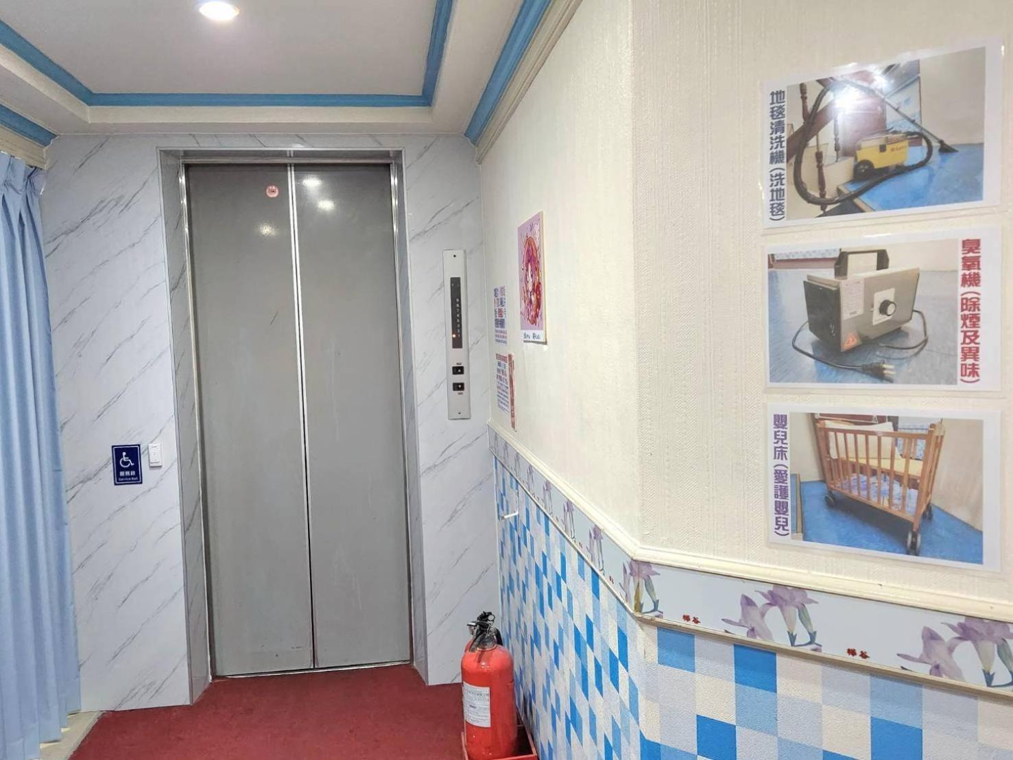Hua Ku Hotel Tainan Eksteriør billede