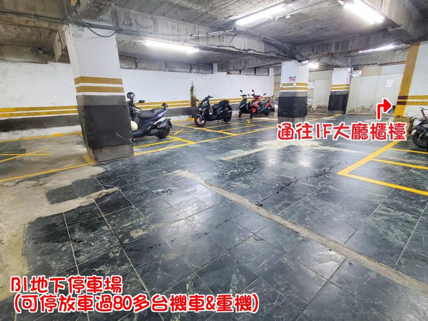 Hua Ku Hotel Tainan Eksteriør billede