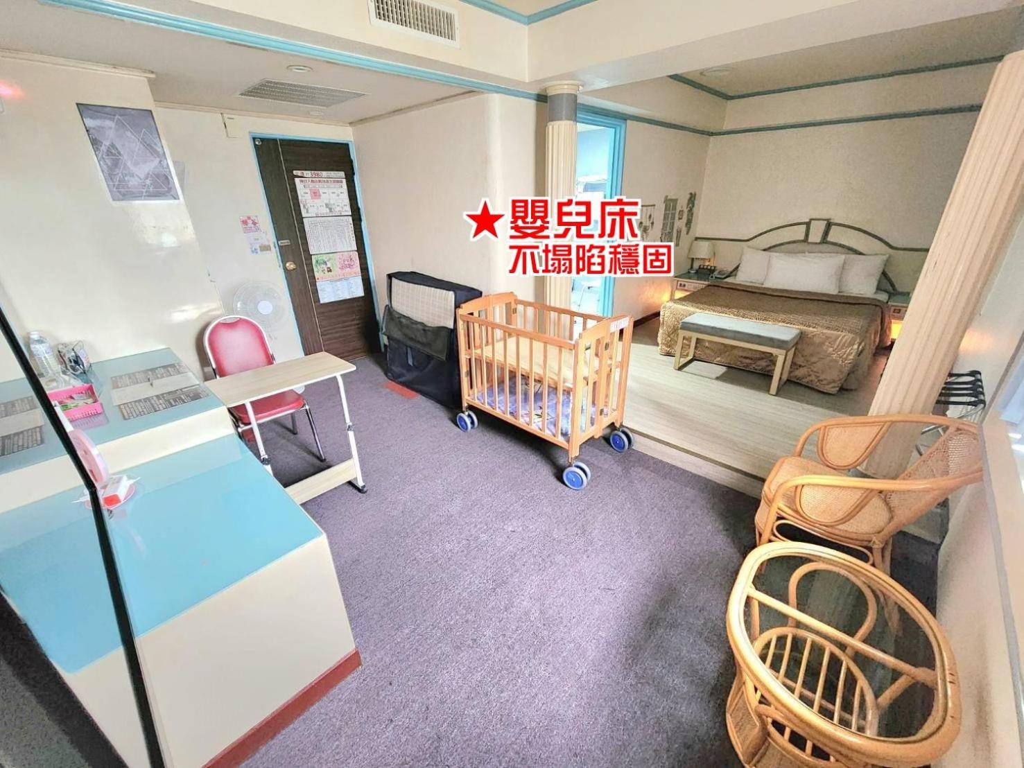 Hua Ku Hotel Tainan Eksteriør billede