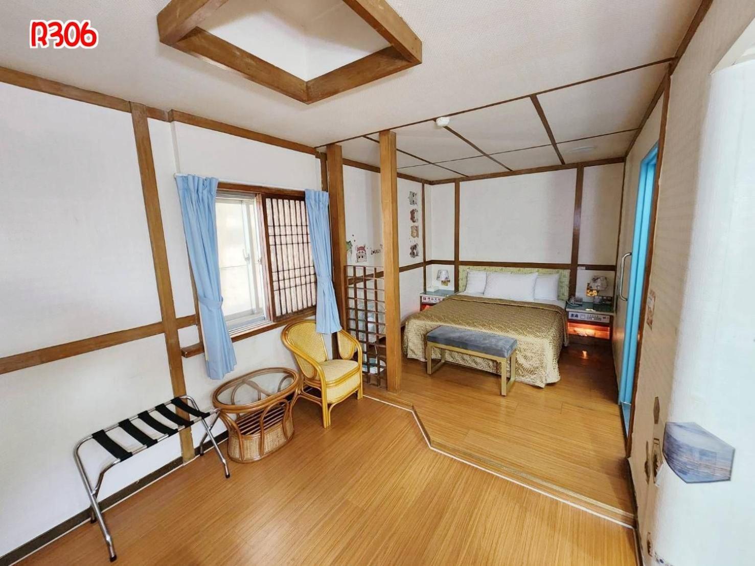 Hua Ku Hotel Tainan Eksteriør billede